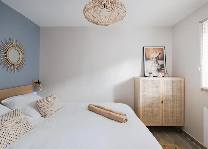 With Terrace And Free Parking *